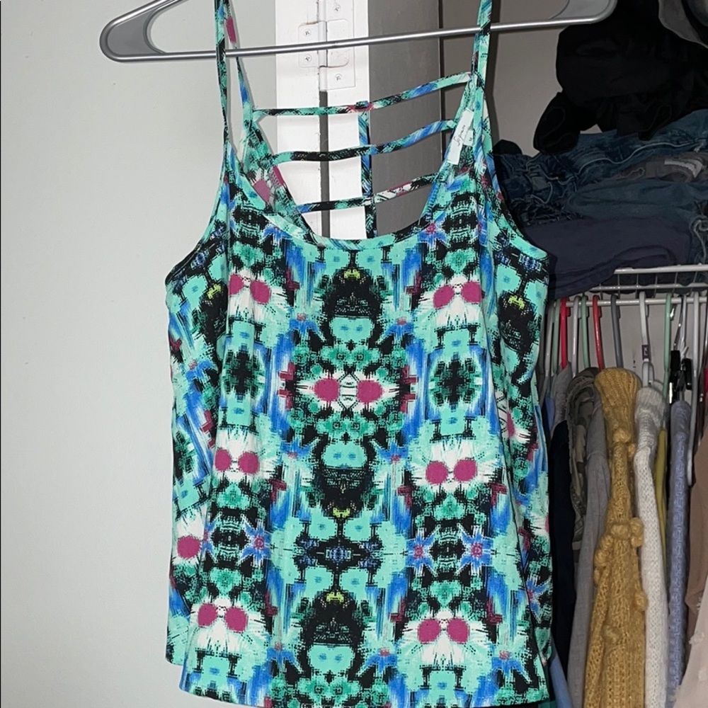 Tie dye flowy top